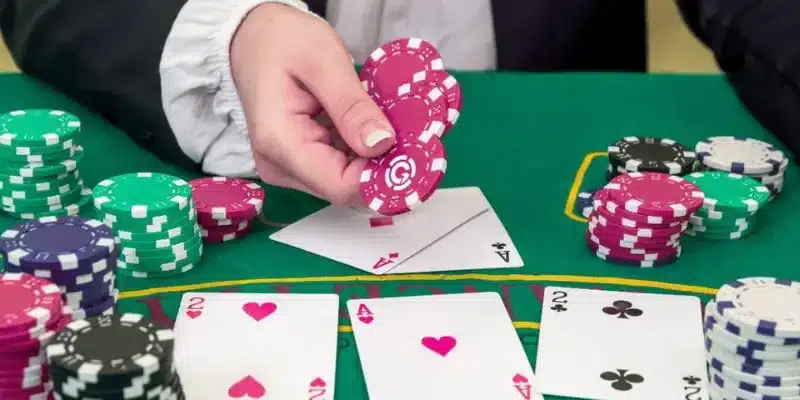 Các loại cược và cách chơi live baccarat tại 33Win